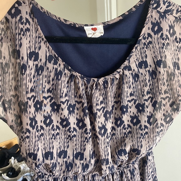 Dress - Picture 4 of 6